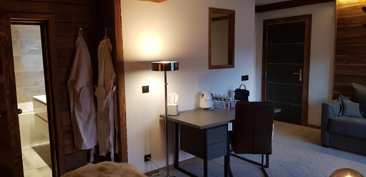 Marano Restaurant & 4* Isola 2000